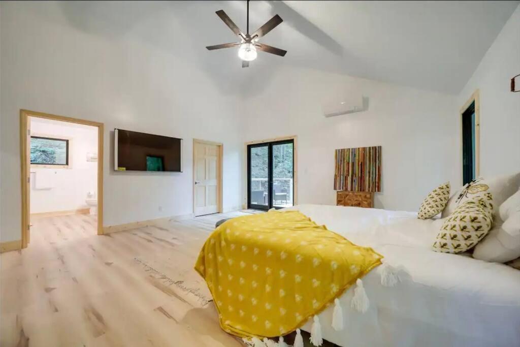 Outdoor Enthusiast'S Dream Cabin Hiking & Rafting Hot Springs Bagian luar foto