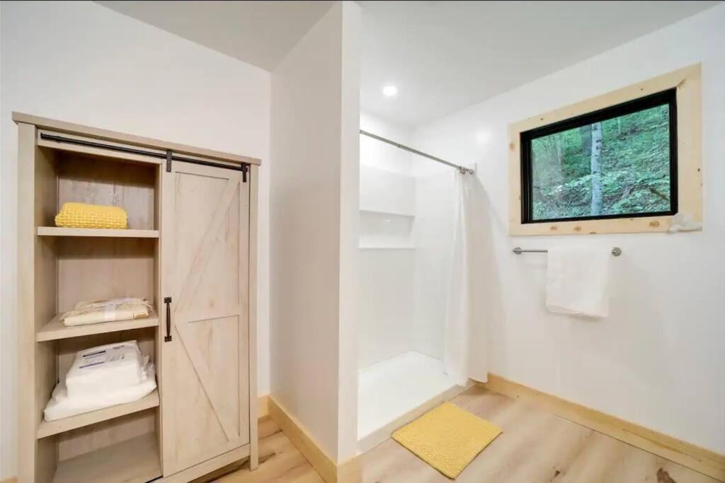 Outdoor Enthusiast'S Dream Cabin Hiking & Rafting Hot Springs Bagian luar foto