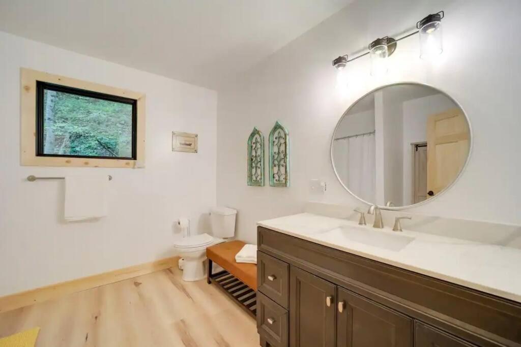 Outdoor Enthusiast'S Dream Cabin Hiking & Rafting Hot Springs Bagian luar foto